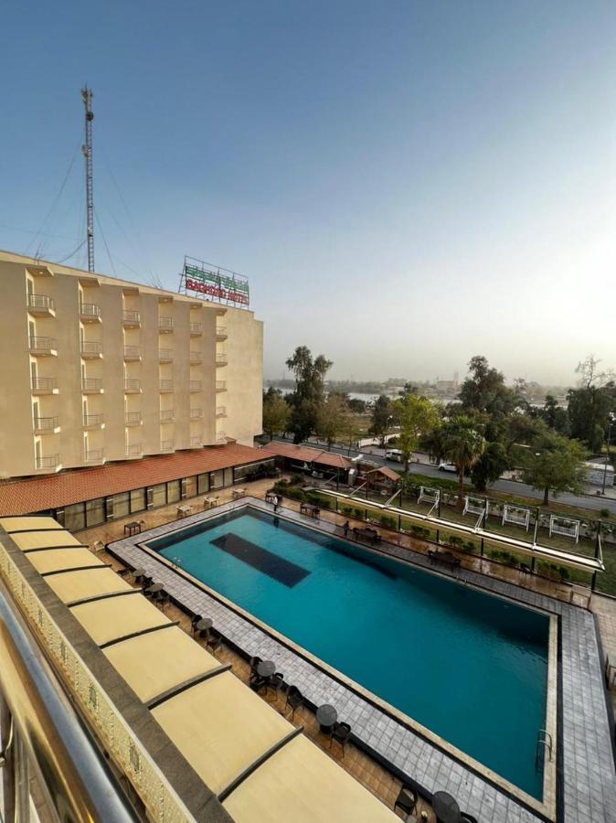 فندق بغداد Baghdad International Hotel Exterior foto